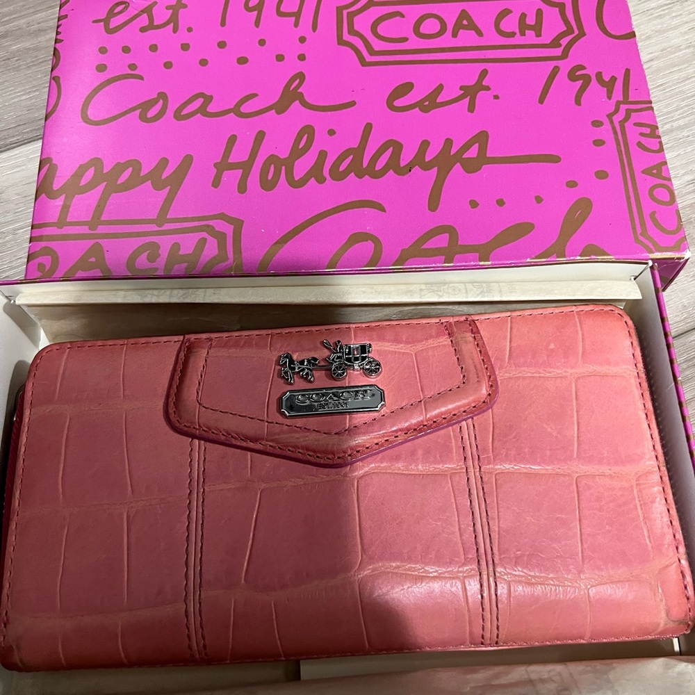 Preloved - Picture 9 of 9